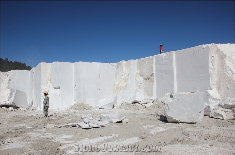 China Han White Marble Quarry