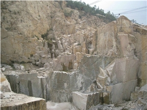 G682 Granite Quarry