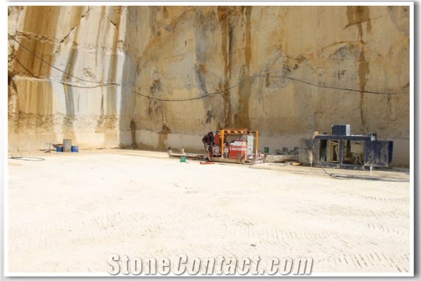 Jerusalem Royal White Limestone Tarqumia Quarry