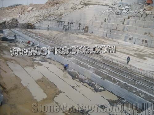 G654 Granite - Padang Dark Granite Quarry
