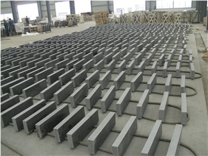 China Brown Granite - China Caledonia Granite Quarry