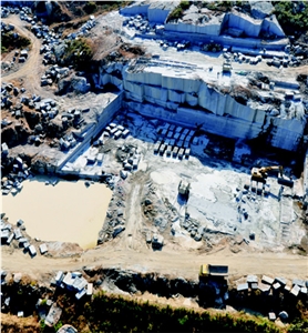 China Brown - Royal Coffee Granite Quarry