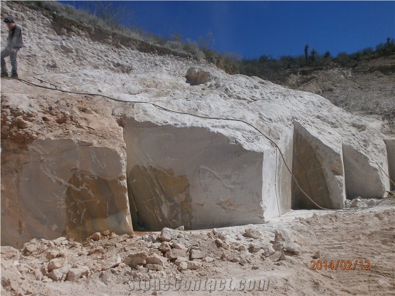 Durango Orange Onyx Quarry