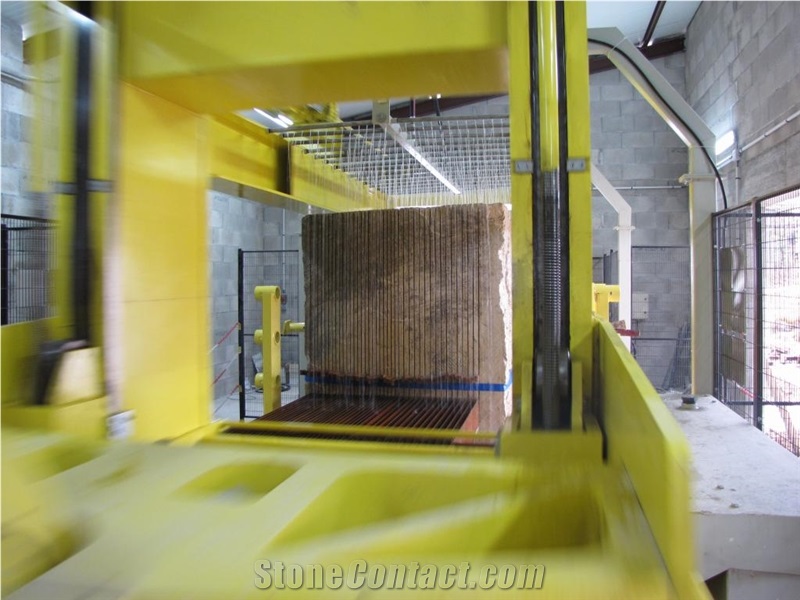 Pierre de Chandore Limestone Quarry