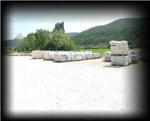 Beige Pirineo Sandstone Quarry- Pyrenean Beige