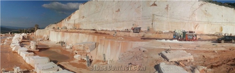 Yuce Sofita Beige Marble Quarry