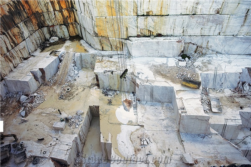 Estremoz Branco Estatuaria Marble Quarry