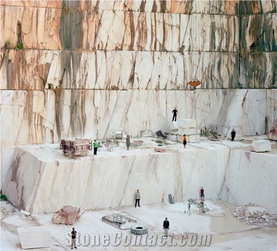 Estremoz Branco Estatuaria Marble Quarry