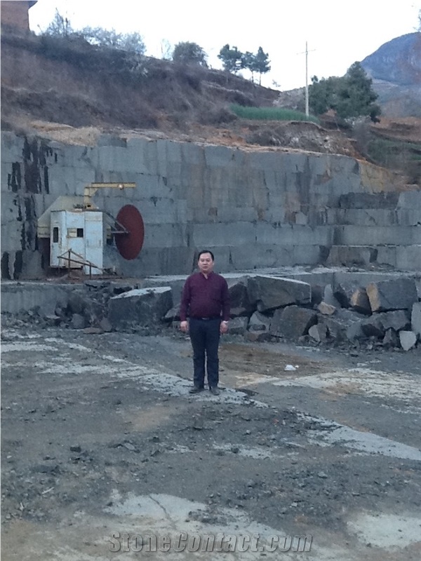 New Shanxi Black Granite Quarry