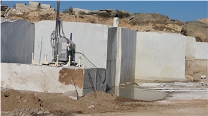 BLANCO AMANECER GRANITE QUARRY