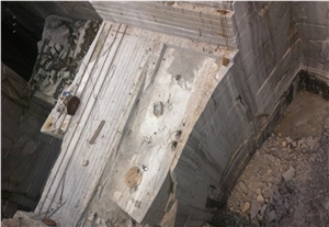 G654 Granite,G654 Padang Dark Quarry
