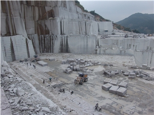 G664 Granite Quarry