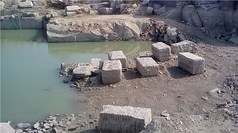 Paradiso Classico Granite Quarry