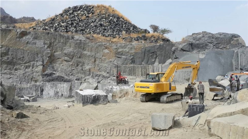 YKD Black Granite, Pon Black Granite Quarry