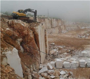 Crema Terra Marble Quarry