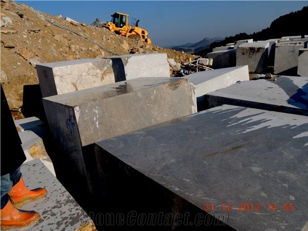 Savana Grey Marble Quarry