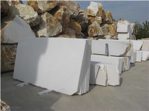 Ceylan Mermer Usak White Marble Quarry