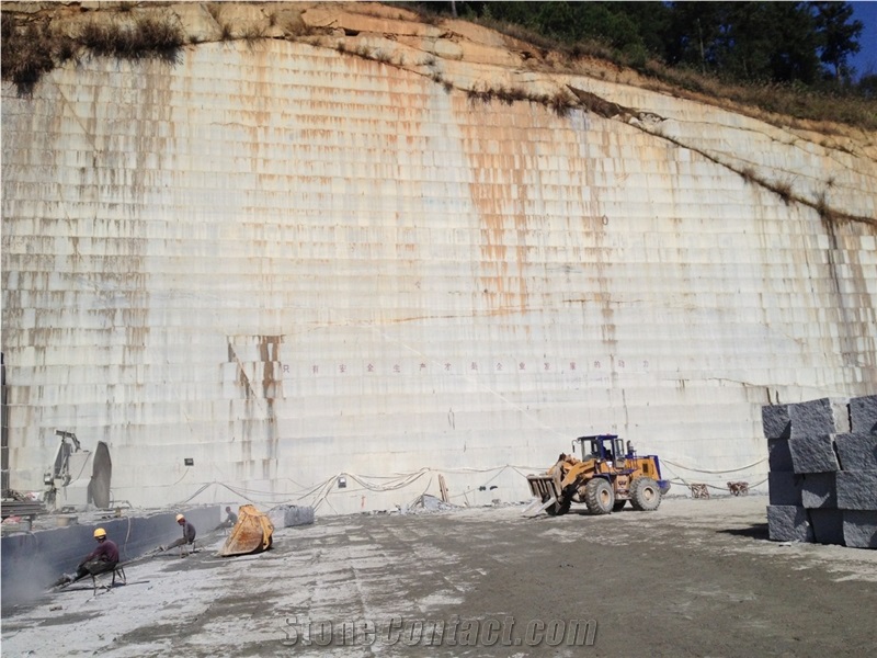 China Grey Granite Hunan Quarry