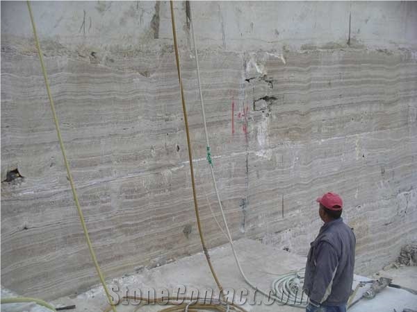 Quarry Dorato Onyx Alabaster, Macedonia