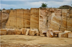 Antea Marble - Golden Travertine, Karabuk Yellow Travertine Quarry