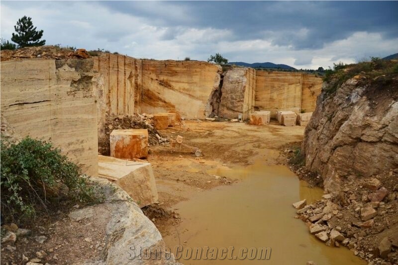 Antea Marble - Golden Travertine, Karabuk Yellow Travertine Quarry