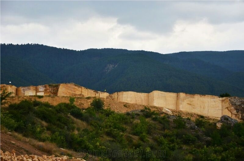 Antea Marble - Golden Travertine, Karabuk Yellow Travertine Quarry