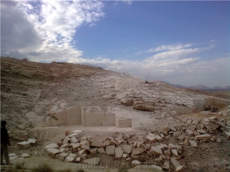 Saba Beige Marble Quarry