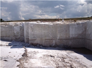 Mexico White Alabaster Quarry