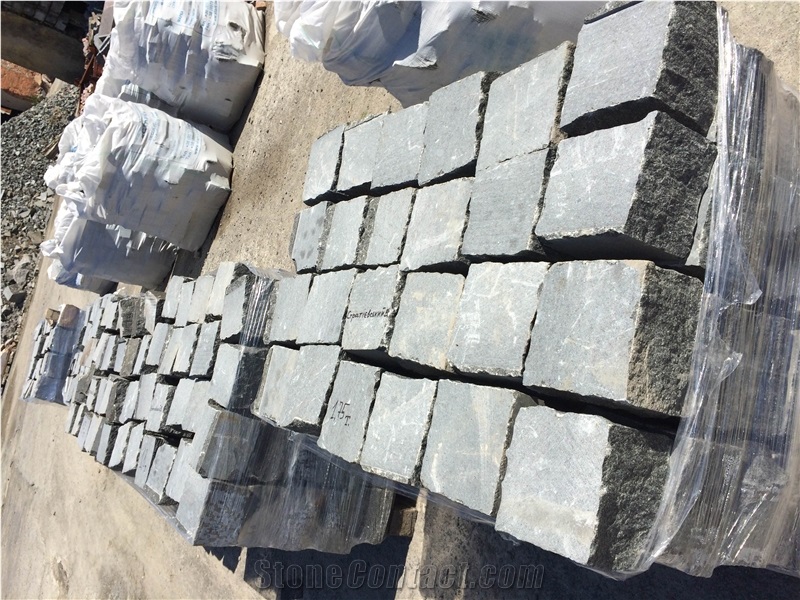Gabbro Antik - Antik Nero Black Granite Quarry