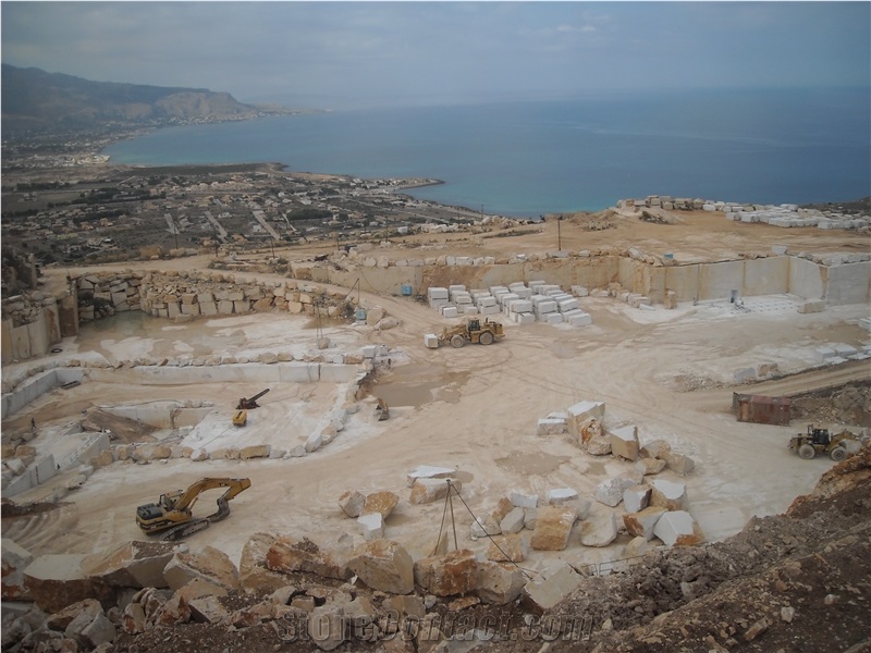 Perlato Sicilia Marble Quarry