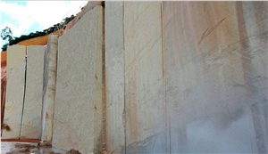 Branco Romano Granite Quarry