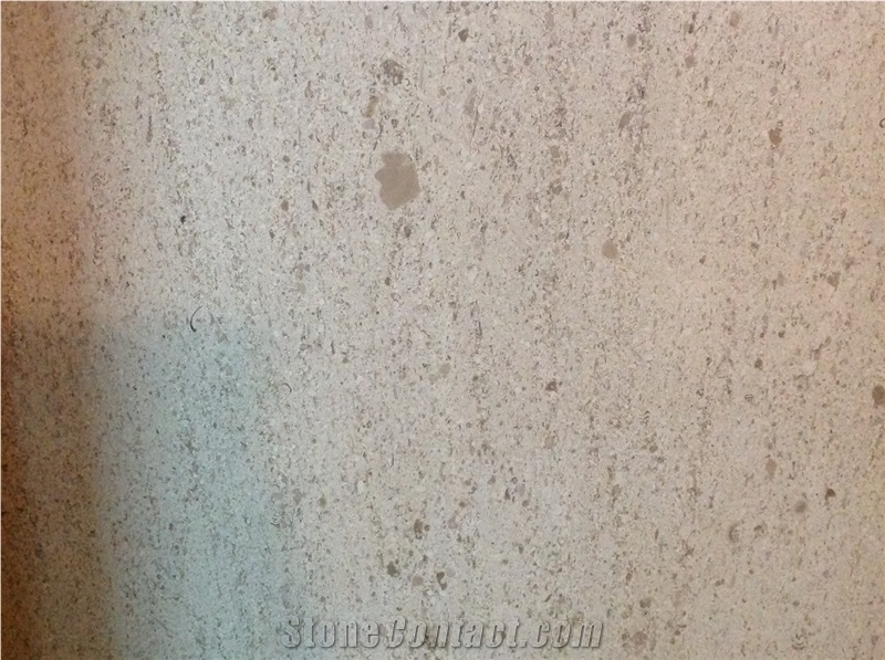 Moca Creme Limestone, Moca Cream Fine Grain Quarry