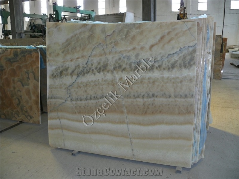 Ozcelik Seben Rainbow Onyx Quarry