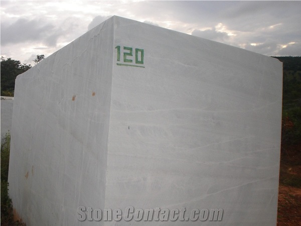 Emerald Green Quartzite Quarry