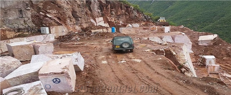 Mermer i Kuq Gure Special Muhur Red Marble Quarry