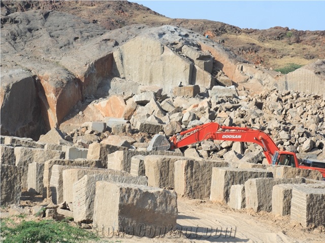 Desert Brown Granite Quarry