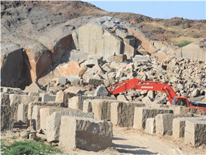 Desert Brown Granite Quarry