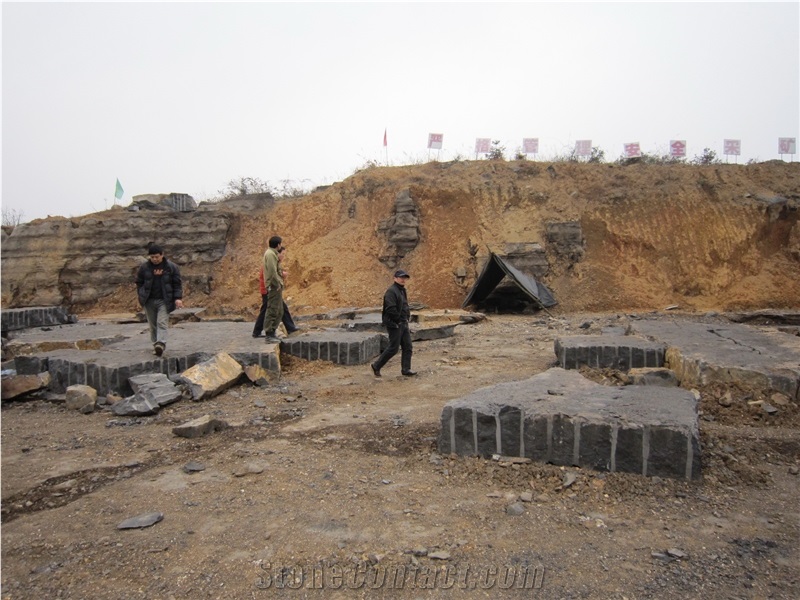 China Sichuan Black Marble Quarry