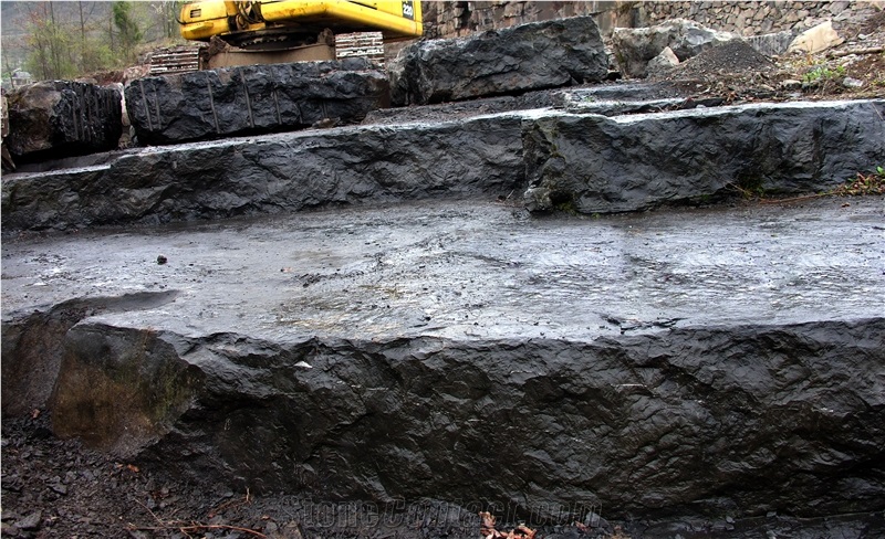 China Sichuan Black Marble Quarry
