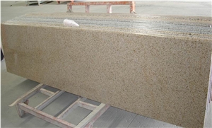 G682 Rusty Yellow Granite Quarry