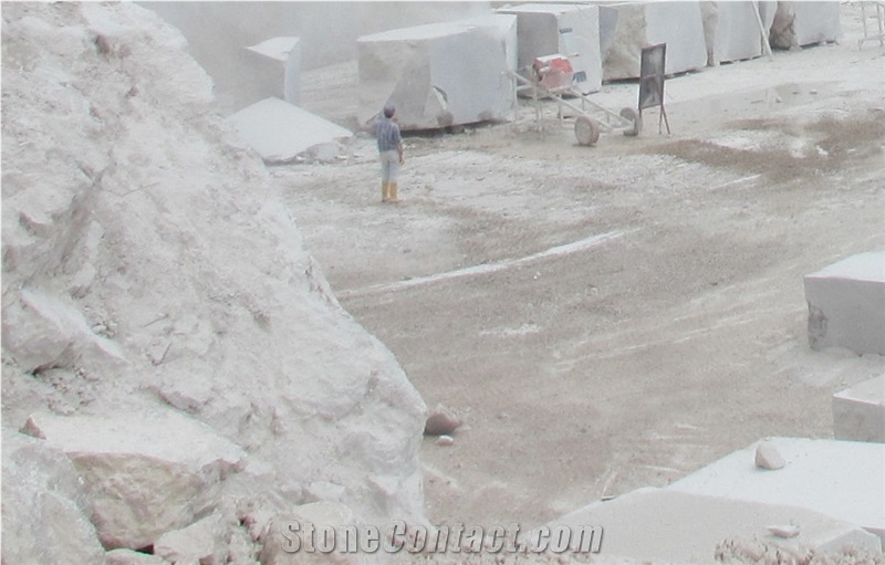 Dalya Grey Marble Quarry