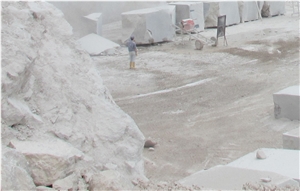 Dalya Grey Marble Quarry