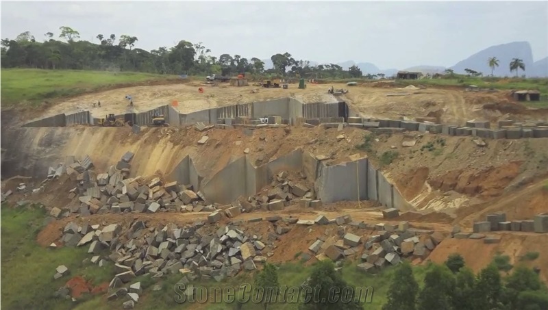 Verde Pavao Granite (Green Peacock Granite) Quarry