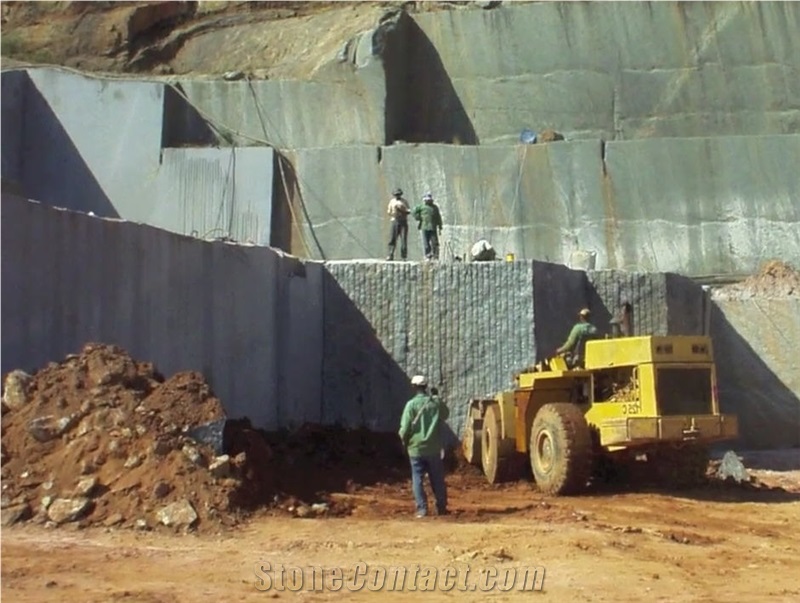 Verde Pavao Granite (Green Peacock Granite) Quarry