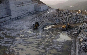 Indian Black Granite Quarry
