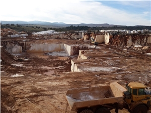 Kastamonu Perlato Beige Marble Quarry