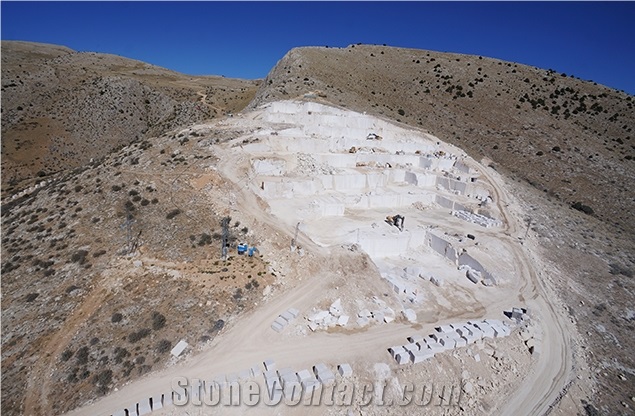 Cappucino Marble Quarry