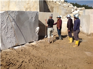 Batu Galaxy Silver Marble Quarry
