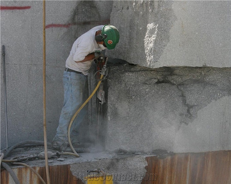 Freshwater Pearl Granite Quarry