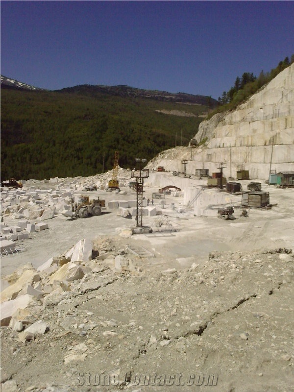 Sayansky Marble Quarry, Sayansky Pink Marble